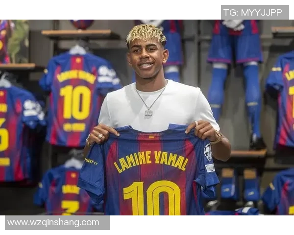 穿14号球衣的足球明星们谁是最具影响力的代表人物